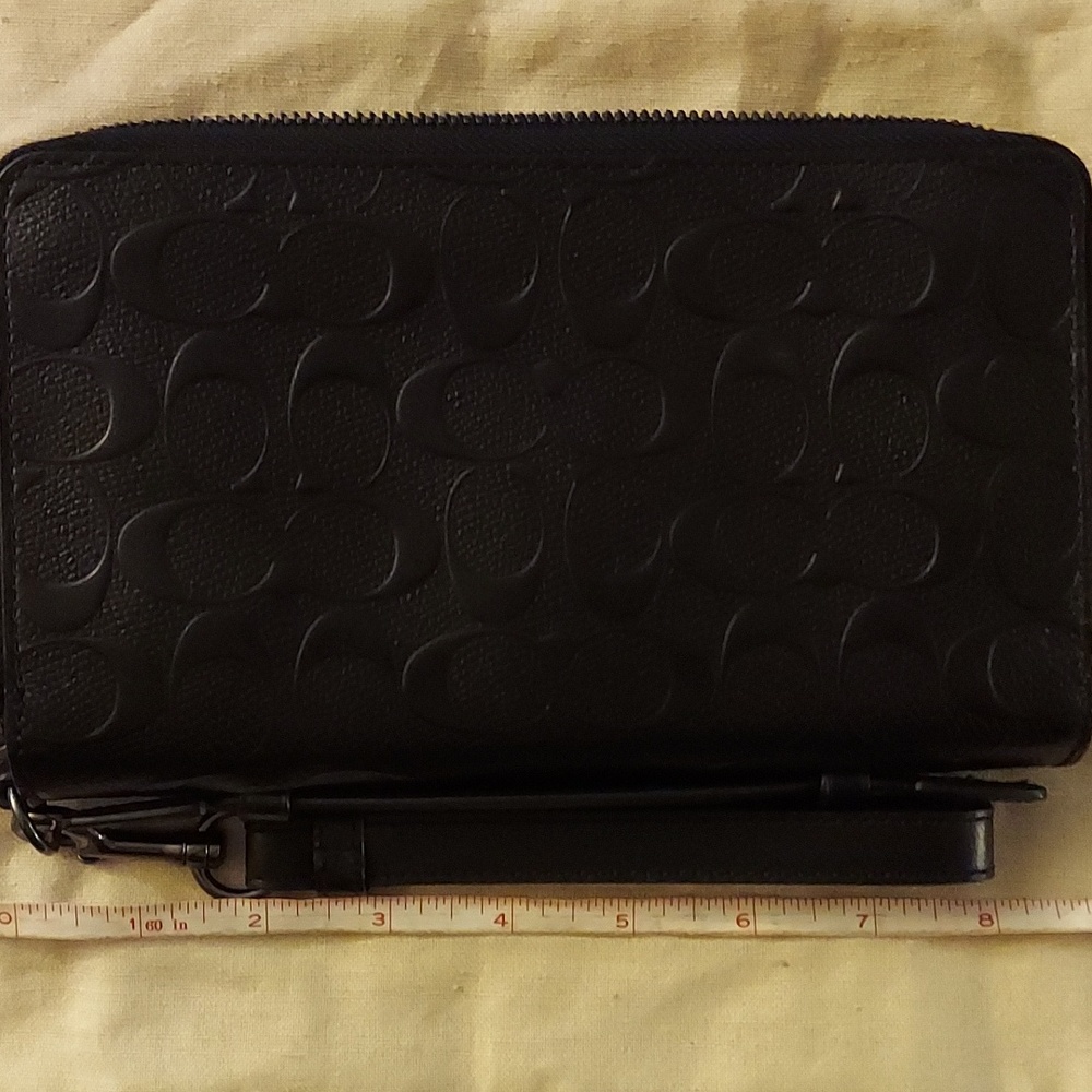 Black Coach Accordian wallet in Signature Leather